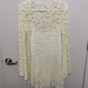 Cream Bell Sleeve Lace Dress